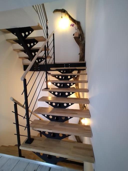 Villa Sur La Route Du Pont Neuf à Sauvain Extérieur photo